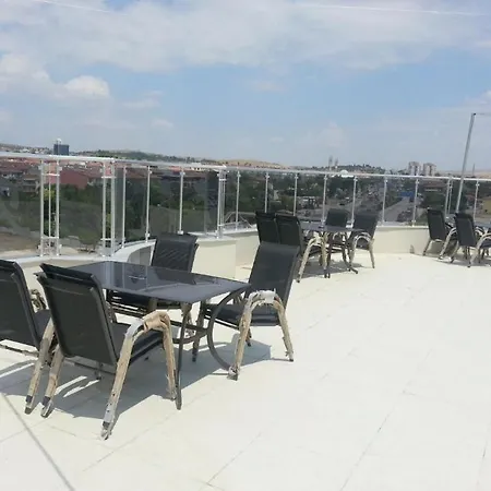 Abdullah Hotel *